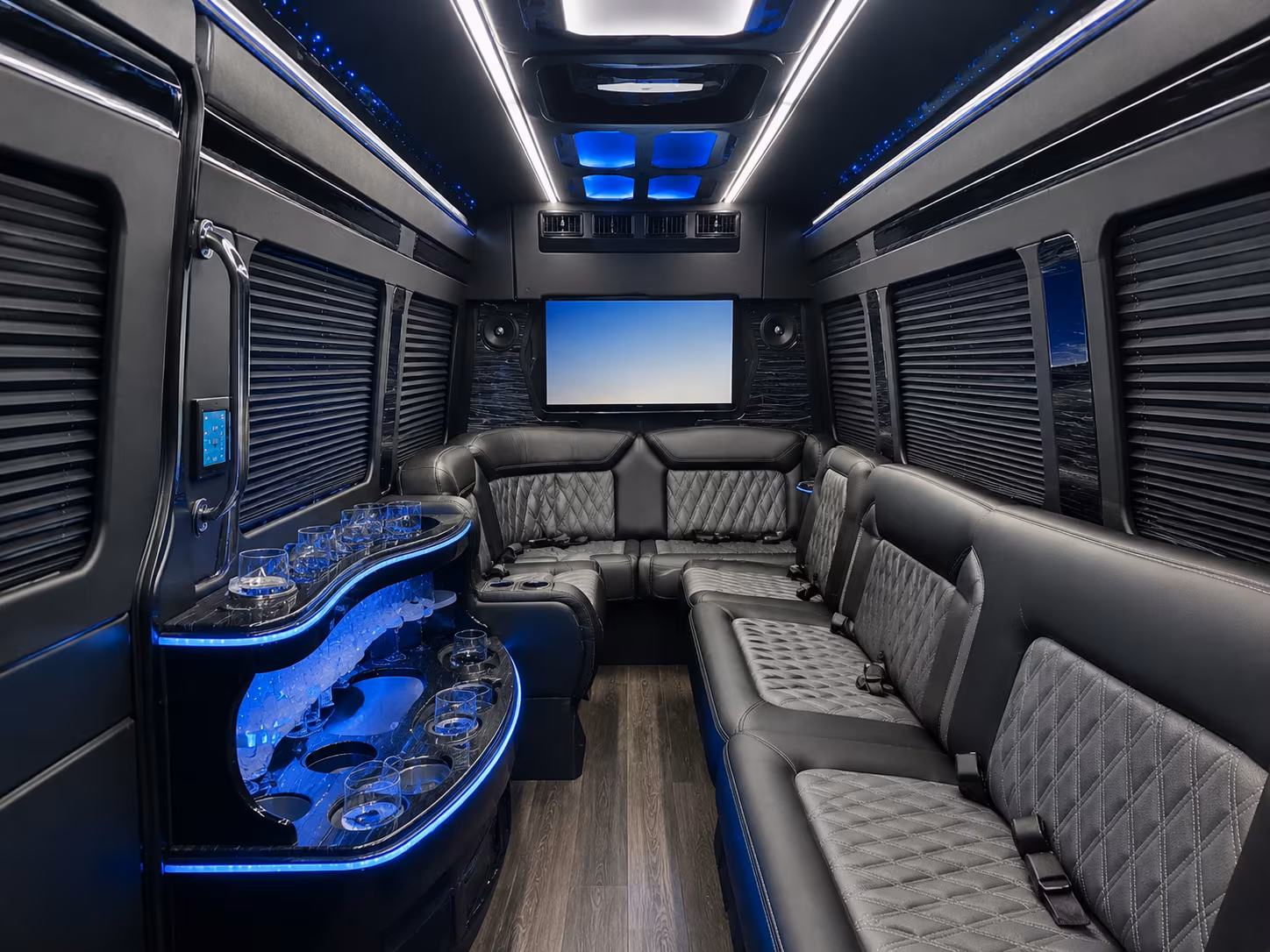 keep youth sports teams together with tournament shuttle buses
